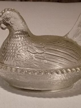 Vintage Clear Glass Hen on Nest Covered Dish Beaded Rim Salt Cellar Trinket Bowl